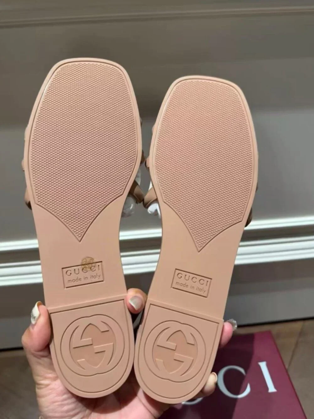 Gucci Smooth Leather Double G Logo Square Toe Slip On Mules